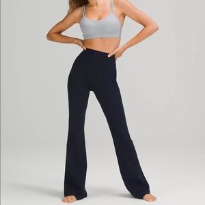 Groove Super-High-Rise Flared Pant Nulu- true navy